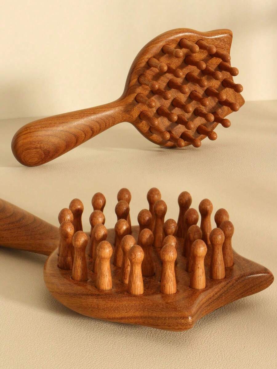 Brosse à cheveux antistatique en bois de santal pour démêler et masser le cuir chevelu